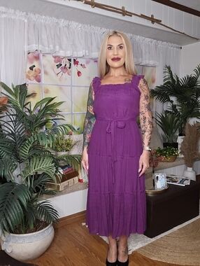 Ruffled Sleeveless Tiered Midi Dress